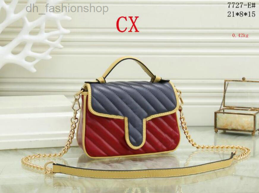 Fashion Designers Classical CrossBody Handbags Women Love Shoulder Handbag Clutch Tote Lady Marmont Bags Purse Chains Shopping Tote Bags, Light blue/yellow
Fashion Designers Classical CrossBody Handbags Women Love Shoulder Handbag Clutch Tote Lady Marmont Bags Purse Chains Shopping Tote Bags, Light blue/yellow