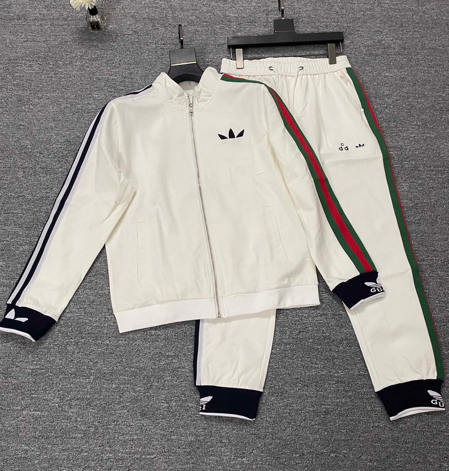 Men's Tracksuits Dresses Salwar Clothing Velvet Casual Plain Custom Print Summer Chiffon Party XXL Embroidered Winter Eid 7343tes6, Set
Men's Tracksuits Dresses Salwar Clothing Velvet Casual Plain Custom Print Summer Chiffon Party XXL Embroidered Winter Eid 7343tes6, Set