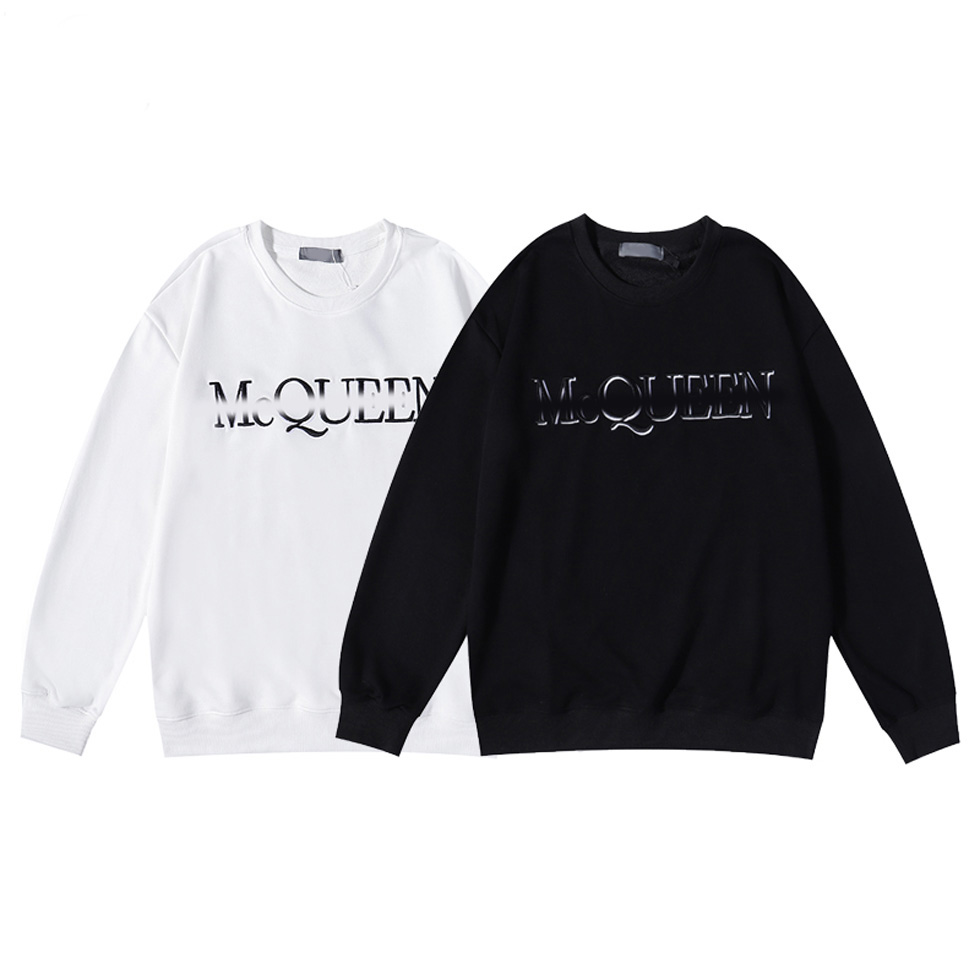 Europe women and mens designer sweaters retro classic luxury sweatshirt men Arm letter embroidery Round neck comfortable high-quality jumper 8888
Europe women and mens designer sweaters retro classic luxury sweatshirt men Arm letter embroidery Round neck comfortable high-quality jumper 8888