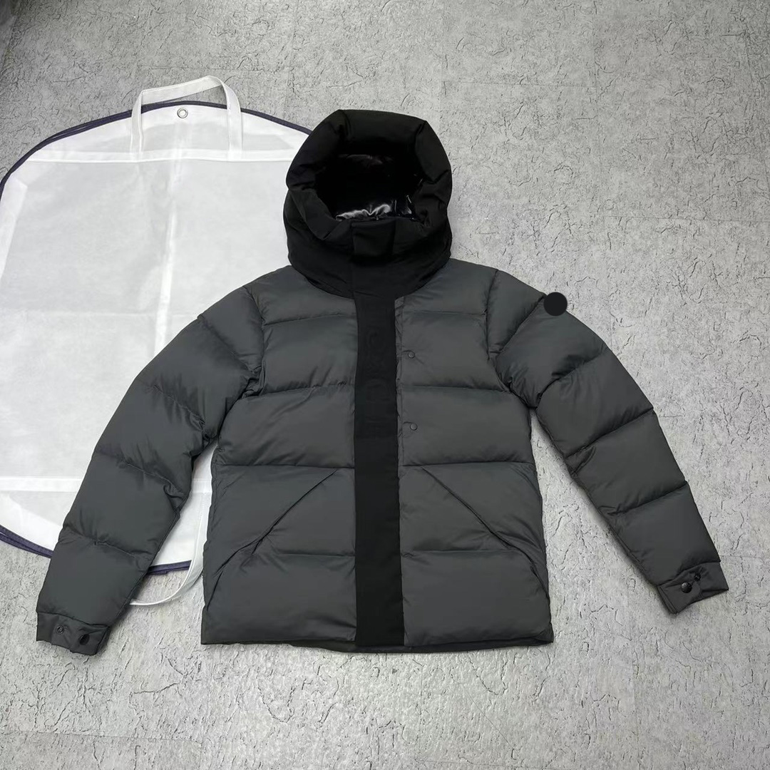 Designer maya men's down jacket 2022 New Women's Matte Letters Hooded Jacket Tag Complete Tops Outfits, Supplement (not shipped separately)
Designer maya men's down jacket 2022 New Women's Matte Letters Hooded Jacket Tag Complete Tops Outfits, Supplement (not shipped separately)
