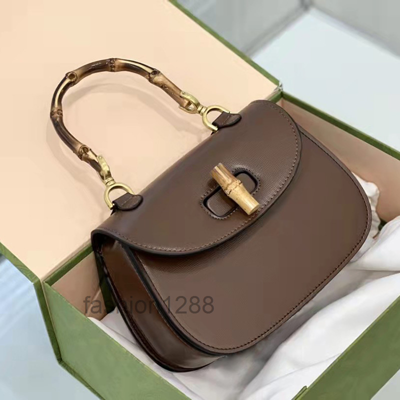 Pink sugao women shoulder crossbody tote bags luxury top quality genuine leather purse fashion designer girl shopping bag Bamboo Bag handbag
Pink sugao women shoulder crossbody tote bags luxury top quality genuine leather purse fashion designer girl shopping bag Bamboo Bag handbag