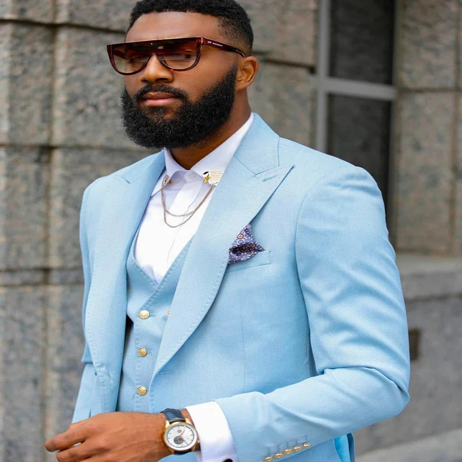 Handsome Light Blue Wedding Tuxedos Groom Suit 2024 Three Piece Slim Wedding Suits For Black Man Pant Coat Vest Prom Evening Wear Satin Bussiness Suit