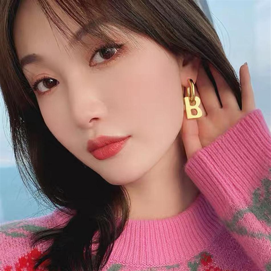 Women Designers Earrings Designer Jewelry Studs Earring Luxurys Fashion Des Boucles D'oreilles Designer Earrings BB Design Le13702246r
Women Designers Earrings Designer Jewelry Studs Earring Luxurys Fashion Des Boucles D'oreilles Designer Earrings BB Design Le13702246r