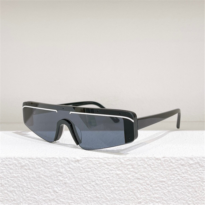 Sunglasses For Women and Men Summer 0003S Style Anti-Ultraviolet Retro Plate Triangle Frameless Glasses Random Box
Sunglasses For Women and Men Summer 0003S Style Anti-Ultraviolet Retro Plate Triangle Frameless Glasses Random Box