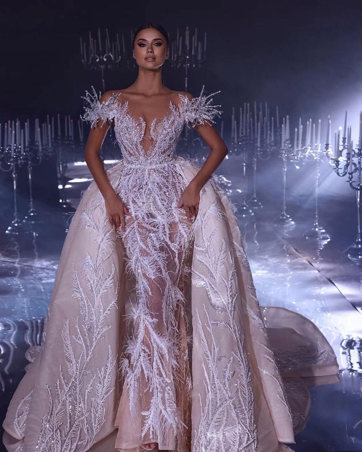 Mermaid Wedding Dress V Neck Off Shoulder 3D Lace Hollow Appliques Sequins Feather or Length Bridal Gowns Detachable Train Custom Made Vestido de novi