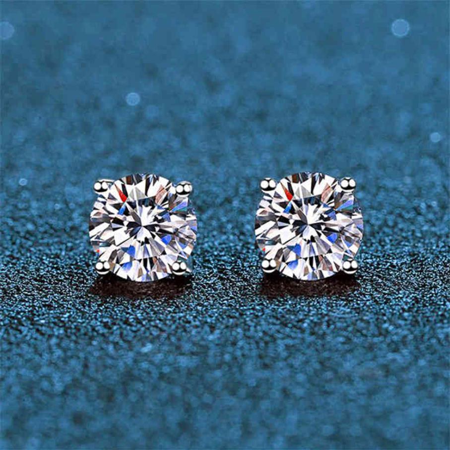 Classic 925 Sterling Silver 03-2Ct D Color Round Moissanite for Women Fine Jewelry Simple Platinum Stud Earrings Gift236o
Classic 925 Sterling Silver 03-2Ct D Color Round Moissanite for Women Fine Jewelry Simple Platinum Stud Earrings Gift236o