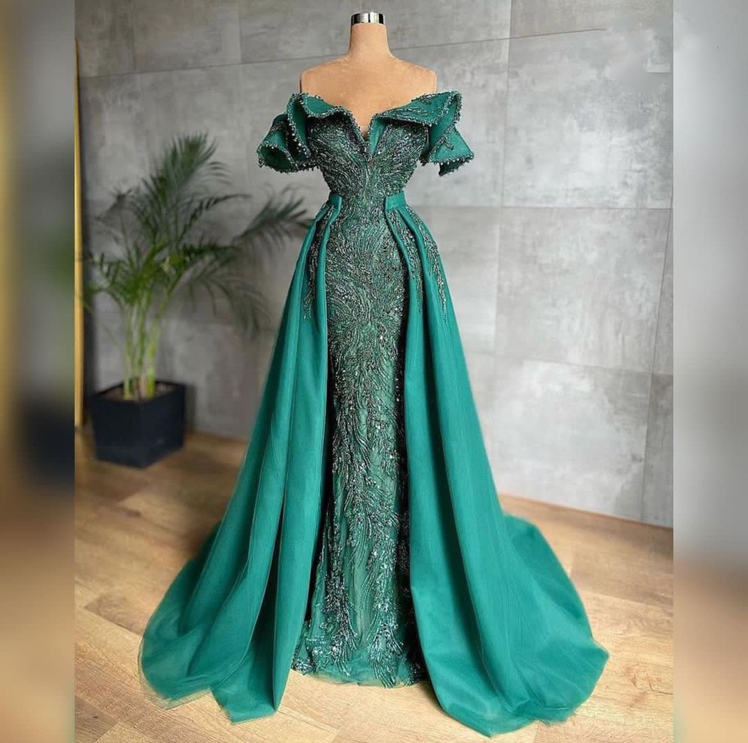 Prom Green Princess Sleeveless Deep V Neck Off Shoulder Appliques Sequins Evening Dresses Detachable Train Or Length Party Gowns Plus Size Custom Made