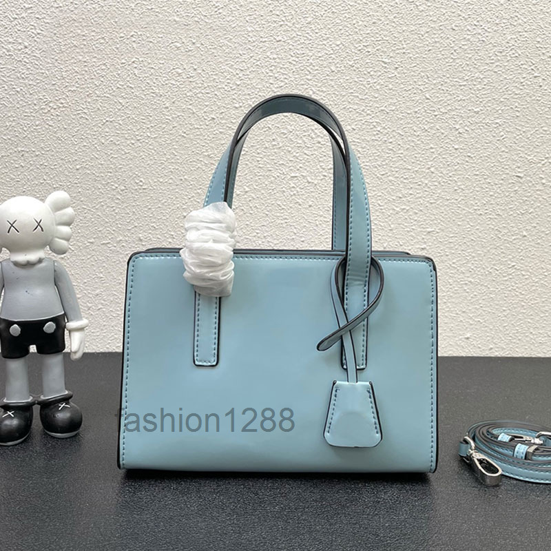 Women Handbag Mini Shop Bag Genuine Leather Crossbody Shoulder Bags Double Zipper Purse Large Capacity Wallets Silver Hardware Hand Bag Remo
Women Handbag Mini Shop Bag Genuine Leather Crossbody Shoulder Bags Double Zipper Purse Large Capacity Wallets Silver Hardware Hand Bag Remo