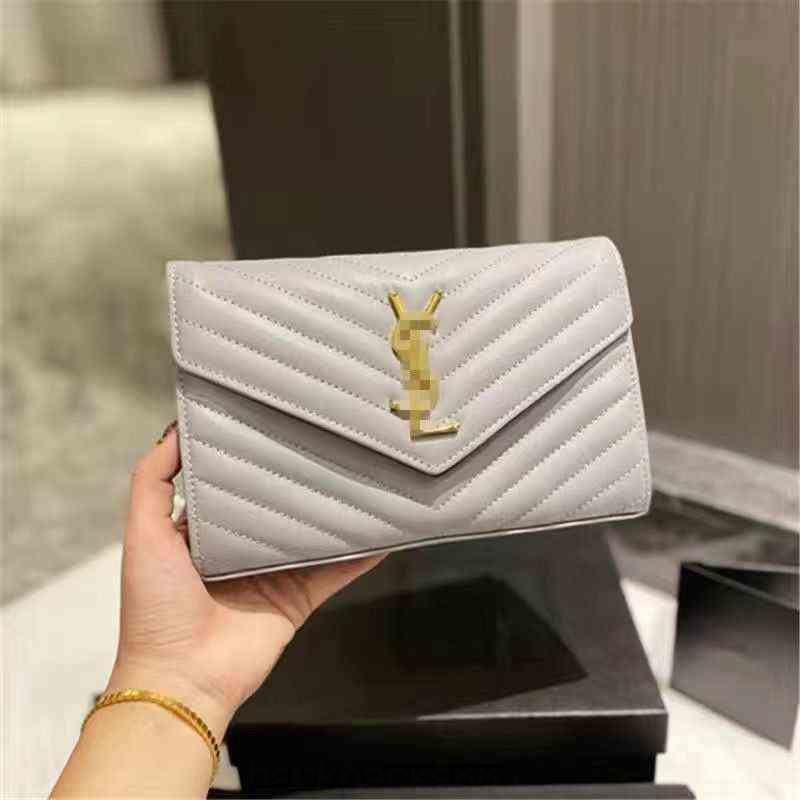 Handbag Paris Designer Brand Luxury Chain Tassel Shoulder Bag Siant Lourent Manhattan Niki Women's Trendy Leather Retro Versatile Lady YALZ, Black
Handbag Paris Designer Brand Luxury Chain Tassel Shoulder Bag Siant Lourent Manhattan Niki Women's Trendy Leather Retro Versatile Lady YALZ, Black
