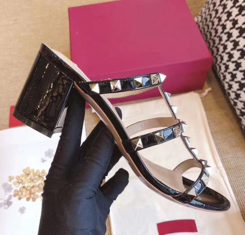 6Cm Slippers Designer Shoes Slipper Sandals Summer Woman Heel Luxury Wedding Logo Brand 6Cm Square Heel Rivets V Dust Bag