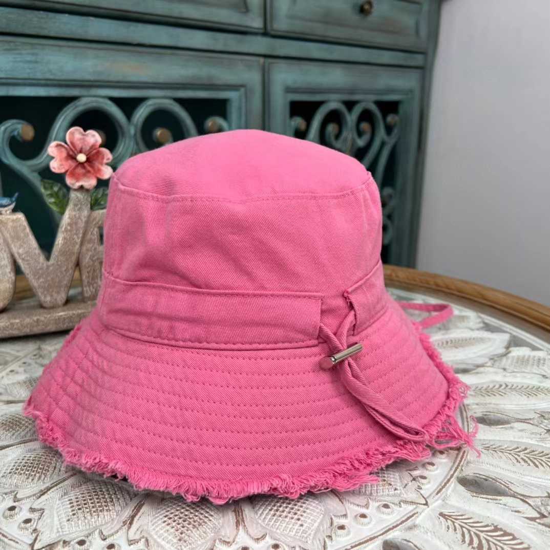 visor 2022 bucket hat luxury designer women Summer Metal Wide Brim Hats Jacquemu Le Bob Artichaut Woman Brand Hats, White
visor 2022 bucket hat luxury designer women Summer Metal Wide Brim Hats Jacquemu Le Bob Artichaut Woman Brand Hats, White