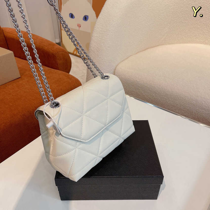 Women's Shoulder Bags High Quality Leather Crossbody Bags Hot Selling Purses Ladies Handbags Hobo Wallets 04, #2
Women's Shoulder Bags High Quality Leather Crossbody Bags Hot Selling Purses Ladies Handbags Hobo Wallets 04, #2