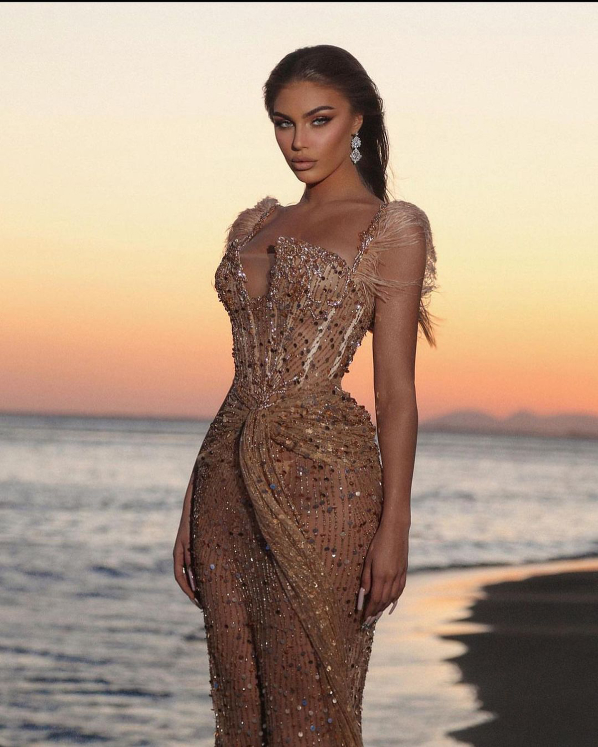 urious Crystal Evening Dresses Sequined Spaghetti Straps Mermaid Prom Dress New Designed Elegant Formal Party Gowns