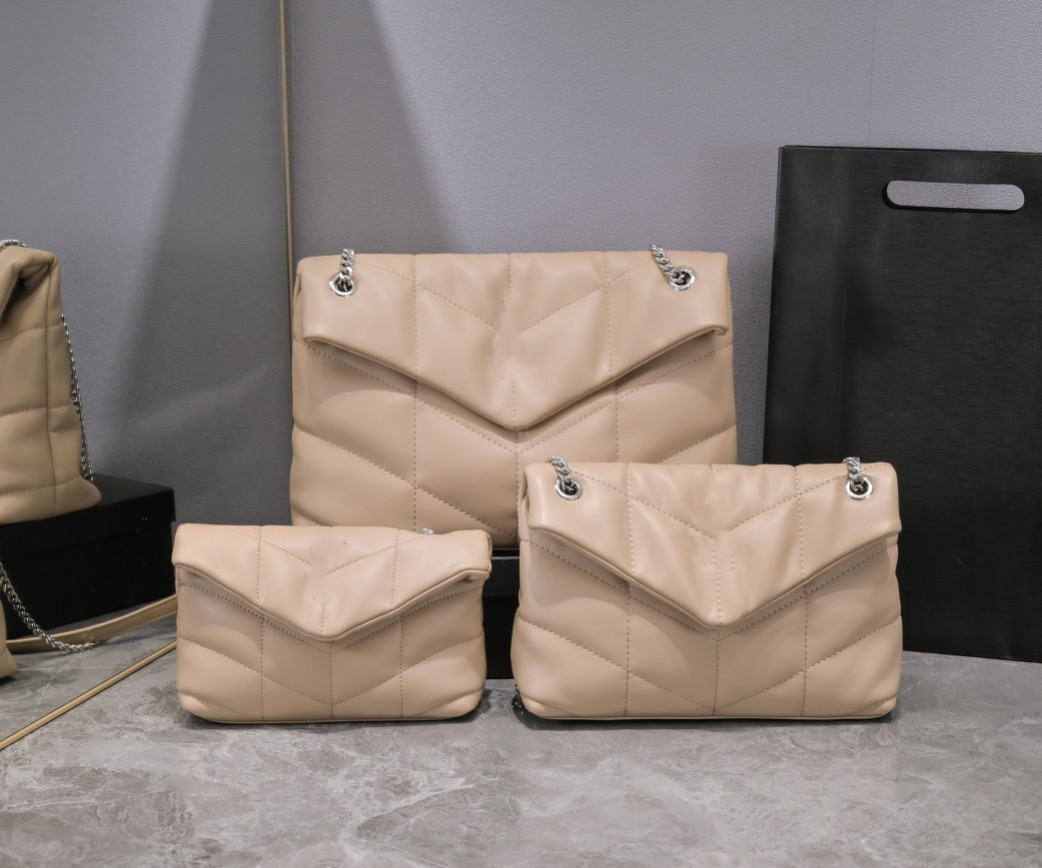 Women Shoulder Bag Chain Flap Bags Womens Black Crossbody Quilted Lambskin Bag 577475 Large 35cm Medium 29cm Small 23cm, Black-golden sign
Women Shoulder Bag Chain Flap Bags Womens Black Crossbody Quilted Lambskin Bag 577475 Large 35cm Medium 29cm Small 23cm, Black-golden sign