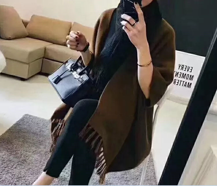 Ladies fashion Designer Scarf For Women Mens thick cashmere scarfs warm winter long high-grade scarves simple retro style tippet 180x30cm no box
Ladies fashion Designer Scarf For Women Mens thick cashmere scarfs warm winter long high-grade scarves simple retro style tippet 180x30cm no box