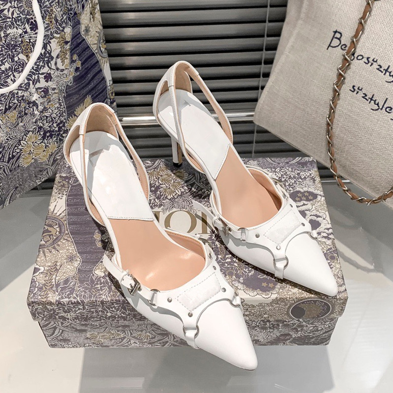 New women's high heels fashion designer sandals stiletto platform leather half support shoes pointed toe toe wedding dress letter buckle
New women's high heels fashion designer sandals stiletto platform leather half support shoes pointed toe toe wedding dress letter buckle