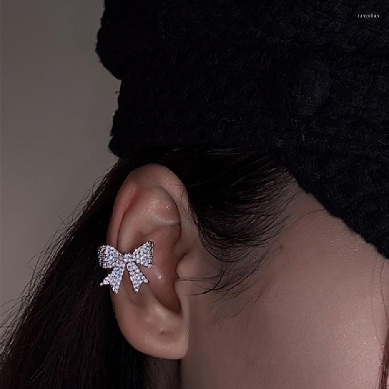 Backs Earrings Korean Crystal Bow Ear Clip Earring For Women Girl Punk Elegant No Pierced Ears Female Fashion Jewelry Accessories Gifts
Backs Earrings Korean Crystal Bow Ear Clip Earring For Women Girl Punk Elegant No Pierced Ears Female Fashion Jewelry Accessories Gifts