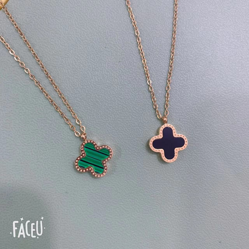Cute Double Side Clover Pendant Necklace Stainless Steel Jewelry for Women Gift