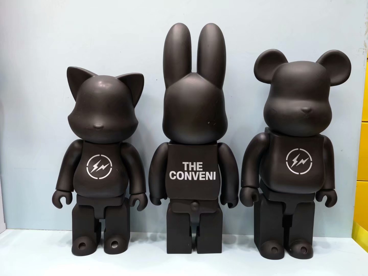 New 400% Action & Toy Figures Bearbrick PVC Action Figure Cosplay Flash Light Black Cat Rabbit Bear Collections Bearbricklys 28CM