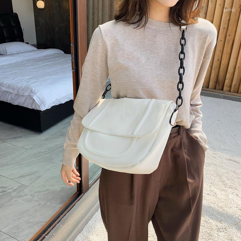 Shoulder Bags Brand 2022 Designer Women On Large Satchel Handbag Leather Vintage Ins Trendy Thick Chains Female Messenger Purse, Beige
Shoulder Bags Brand 2022 Designer Women On Large Satchel Handbag Leather Vintage Ins Trendy Thick Chains Female Messenger Purse, Beige