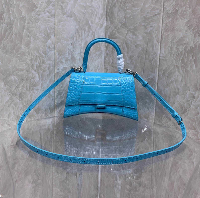 Designer bags Super Top Authentic Quality Fashion bag Women Lady Bag Handbags Straps Shoulder crossbody Purse Genuine crocodile Leather Graffiti wallets
Designer bags Super Top Authentic Quality Fashion bag Women Lady Bag Handbags Straps Shoulder crossbody Purse Genuine crocodile Leather Graffiti wallets