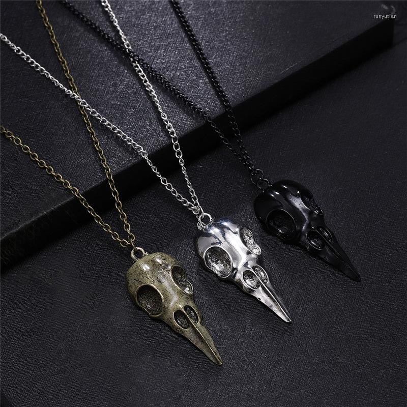 Pendant Necklaces Fashion Novelty Stereo Crow Head Skull Necklace Chains Men Women High Quality Halloween Christmas Accessories Present
Pendant Necklaces Fashion Novelty Stereo Crow Head Skull Necklace Chains Men Women High Quality Halloween Christmas Accessories Present