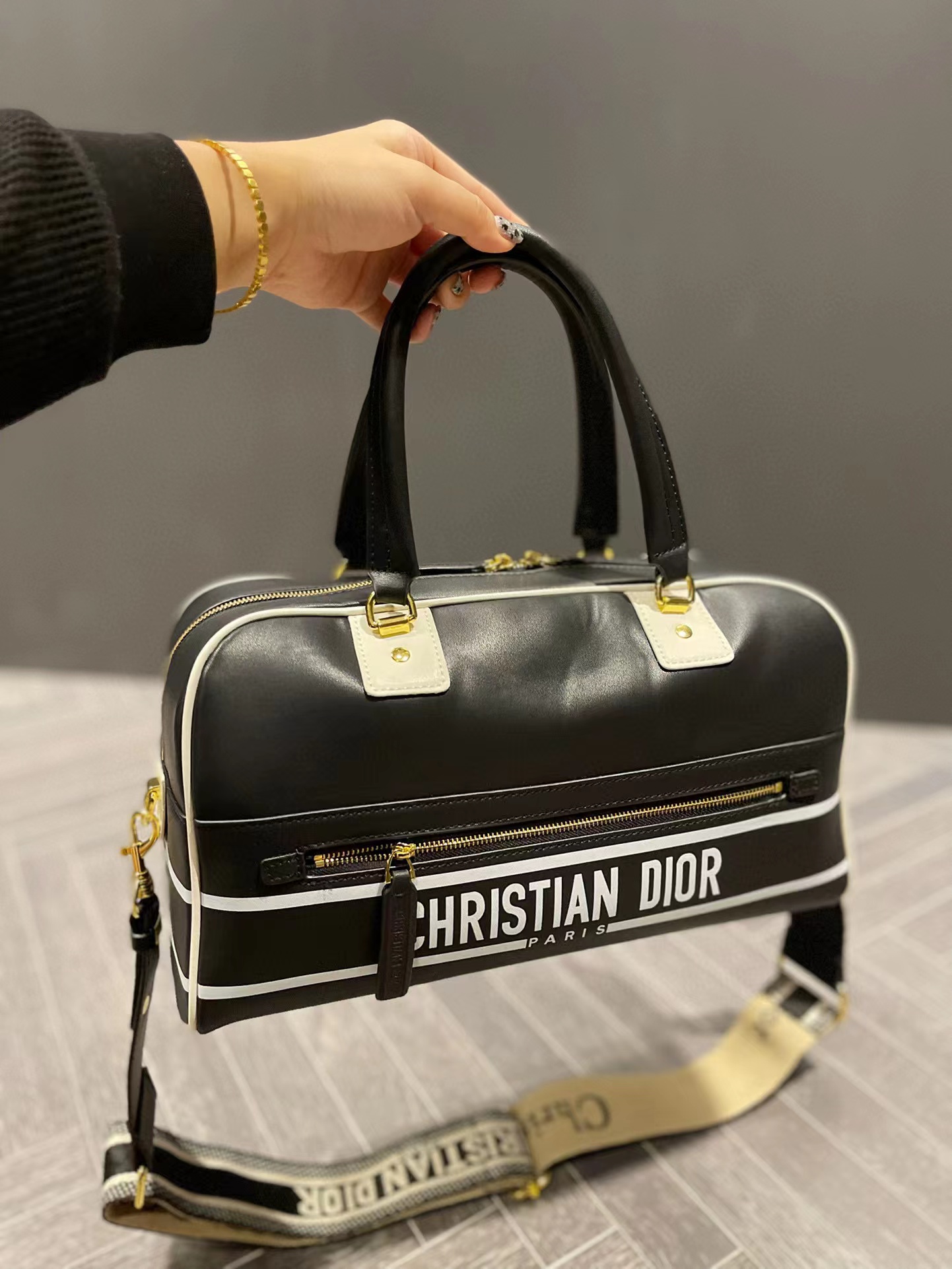 Dior New Bowling Ba… - image