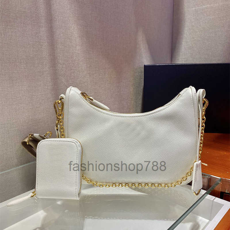 Women Luxurys Designers Bags 2022 Casual On The Go Mm Chest Pack Lady Tote Chains Large Capacity Handbags Messenger Backpack Nylon Easy Pouch Hobo Crossbody Bag
Women Luxurys Designers Bags 2022 Casual On The Go Mm Chest Pack Lady Tote Chains Large Capacity Handbags Messenger Backpack Nylon Easy Pouch Hobo Crossbody Bag