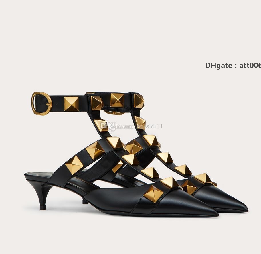 Shoes Top-quality Brands Roman Stud Sandal Women Pumps Black Patent Leather Strappy Maxi Studs High Heels Perfe Valentinoe''Valentinoity hZs
Shoes Top-quality Brands Roman Stud Sandal Women Pumps Black Patent Leather Strappy Maxi Studs High Heels Perfe Valentinoe''Valentinoity hZs