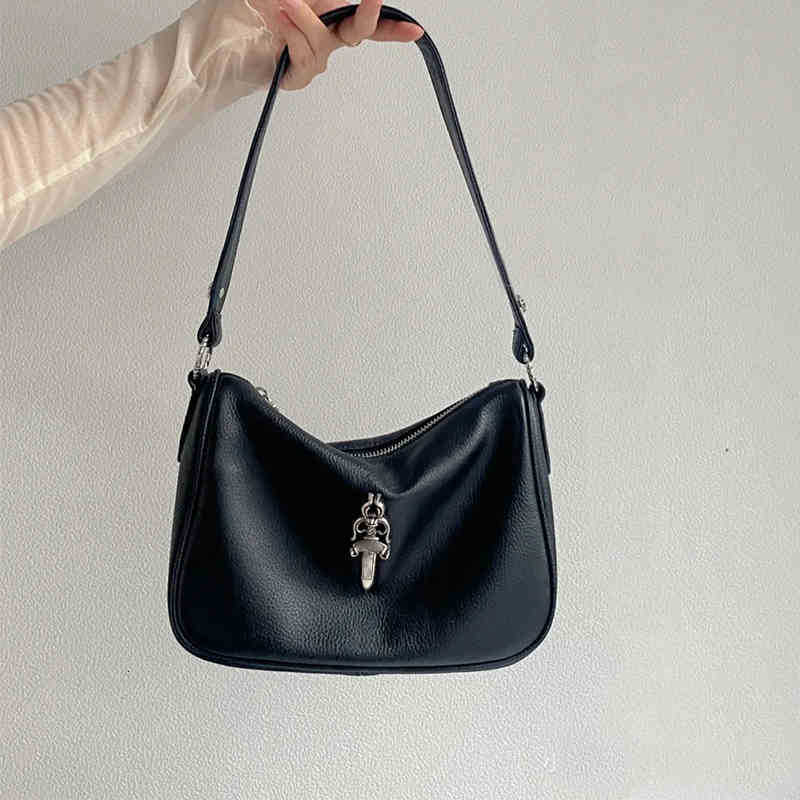 Evening Bags Evening Bags Autumn and winter genuine chicken nugget armpit star same sword Fashion Cross single shoulder female, Black6
Evening Bags Evening Bags Autumn and winter genuine chicken nugget armpit star same sword Fashion Cross single shoulder female, Black6
