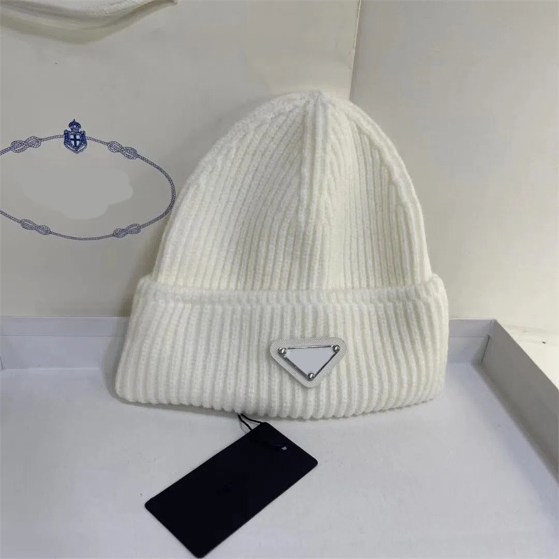 Inverted triangle label wool beanies designer women's autumn winter Athleisure hats brand cold hat versatile warm knitted Skull Caps men's fashion beanie, 11
Inverted triangle label wool beanies designer women's autumn winter Athleisure hats brand cold hat versatile warm knitted Skull Caps men's fashion beanie, 11