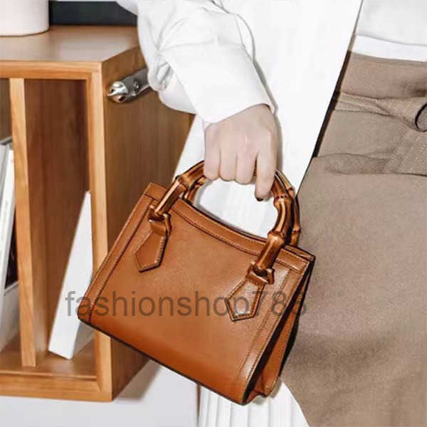 Women Handbag Designer Shoulder Bag Top Bamboo Handle With Strap Crossbody Bags Genuine Leather Classic Elegant Grace High Quality square hand bag handbags, Blue
Women Handbag Designer Shoulder Bag Top Bamboo Handle With Strap Crossbody Bags Genuine Leather Classic Elegant Grace High Quality square hand bag handbags, Blue