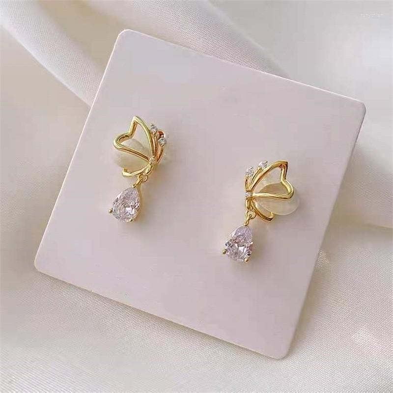Stud Earrings 2022 Contracted Small Fine Lovely Fashion Butterfly Modelling Crystal Temperament Women Jewelry