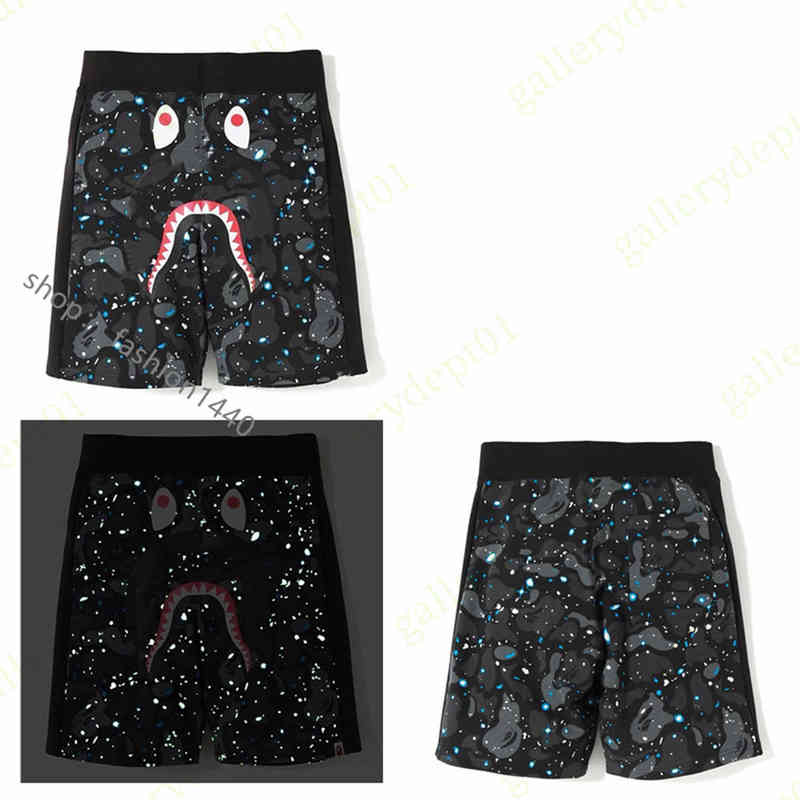 Men's Shorts shark mens shorts designer women swim shorts Embroidered cotton terry Luminous spot camouflage Red blue and purple color Reflective gym swimming, 1pcs button
Men's Shorts shark mens shorts designer women swim shorts Embroidered cotton terry Luminous spot camouflage Red blue and purple color Reflective gym swimming, 1pcs button