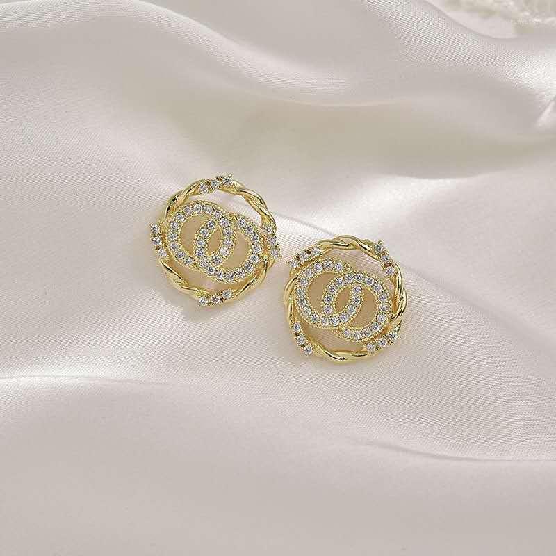 Stud Earrings Classic Fashion Light Luxury Double Circle Zircon Temperament Party Gift Evening Woman Jewelry 2022
Stud Earrings Classic Fashion Light Luxury Double Circle Zircon Temperament Party Gift Evening Woman Jewelry 2022
