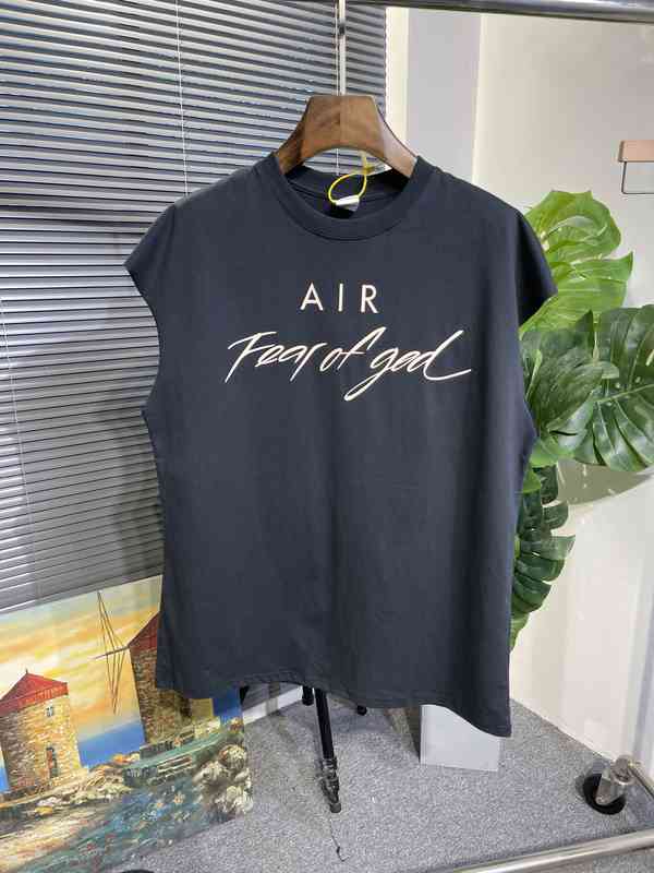 Designer Summer 2023 Cotton t Shirt Poisoned Fear of Goddess Fog Branded Air Fashion Round Neck Short Sleeve Men' and Women' Sleeveless Vest t Shirt 2RCE, Black7
Designer Summer 2023 Cotton t Shirt Poisoned Fear of Goddess Fog Branded Air Fashion Round Neck Short Sleeve Men' and Women' Sleeveless Vest t Shirt 2RCE, Black7