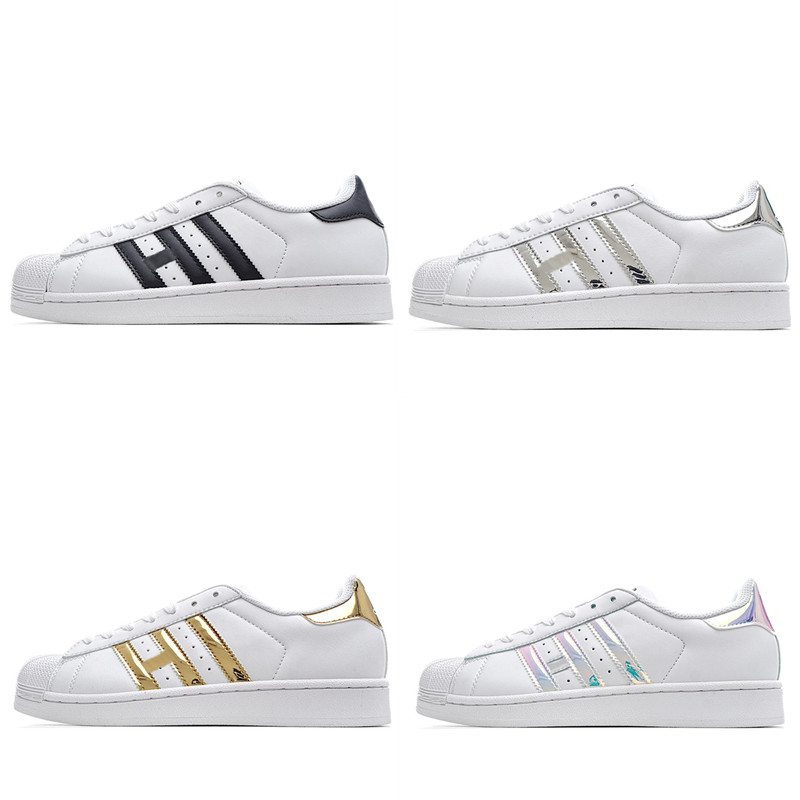 Designer Tennis Sneakers Mens Womens Casual Shoe Original Superstar Basketball Canvas Shoes Retro Cowboy Embroidery Skateboard Running Outdoor Sports Shoe 35-45, Foam
Designer Tennis Sneakers Mens Womens Casual Shoe Original Superstar Basketball Canvas Shoes Retro Cowboy Embroidery Skateboard Running Outdoor Sports Shoe 35-45, Foam