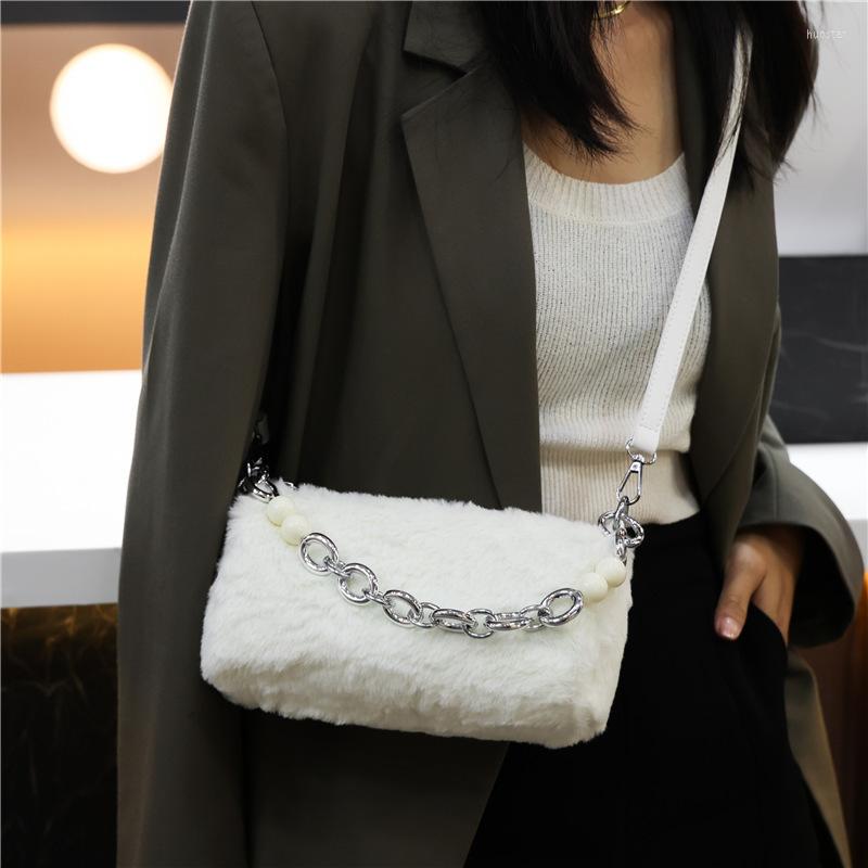 Evening Bags Simple Design Women Soft Plush Hobos Shoulder Winter Furry Ladies Clutch Purse Handbag Fashion Female Cylinder Underarm Bag, White
Evening Bags Simple Design Women Soft Plush Hobos Shoulder Winter Furry Ladies Clutch Purse Handbag Fashion Female Cylinder Underarm Bag, White