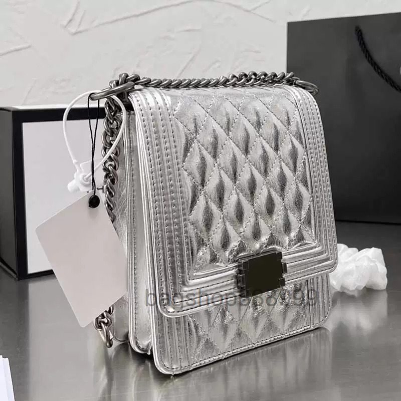 Ladies Glitter boy Crossbody Designer Bags Solid Color Genuine Leather Classic Handbags Diamond Quilting Shoulder Bag Flap Mini Multi-color, Black
Ladies Glitter boy Crossbody Designer Bags Solid Color Genuine Leather Classic Handbags Diamond Quilting Shoulder Bag Flap Mini Multi-color, Black
