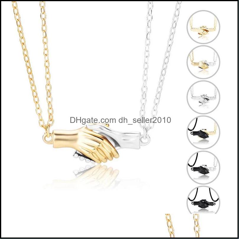 Pendant Necklaces Couple Magnet Attracts Handshake Necklace Men Women Fashion Palm Pendant Collarbone Chain Valentines Day Gift Drop Dh8Go