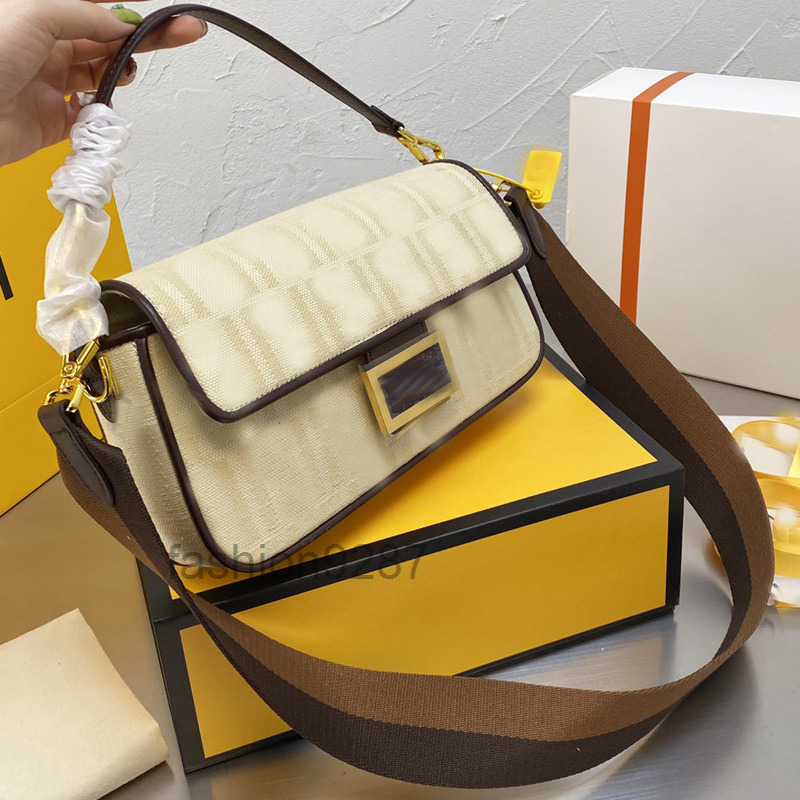 designer bags Bag Underarm Messenger Bags Women Purse Wallets Fashion Embroidery Letter Canvas Gold Hardware Removable Wide Shoulder Strap I, 00
designer bags Bag Underarm Messenger Bags Women Purse Wallets Fashion Embroidery Letter Canvas Gold Hardware Removable Wide Shoulder Strap I, 00