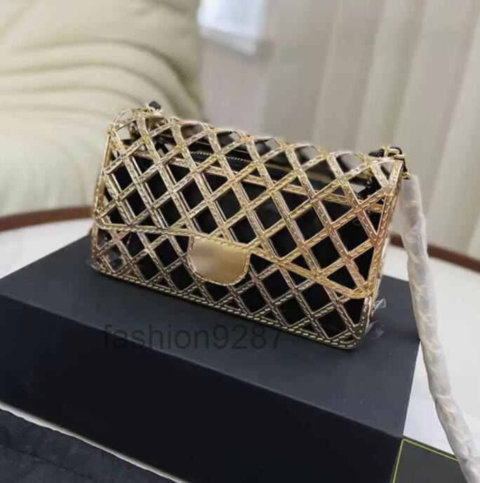 designer bags Mini TZ Flap Glitter Bag Golden Metal Diamond Quilting Composite Bag Handbag Gold-Tone Chain Hardware Lambskin Liner Zip Fre
designer bags Mini TZ Flap Glitter Bag Golden Metal Diamond Quilting Composite Bag Handbag Gold-Tone Chain Hardware Lambskin Liner Zip Fre