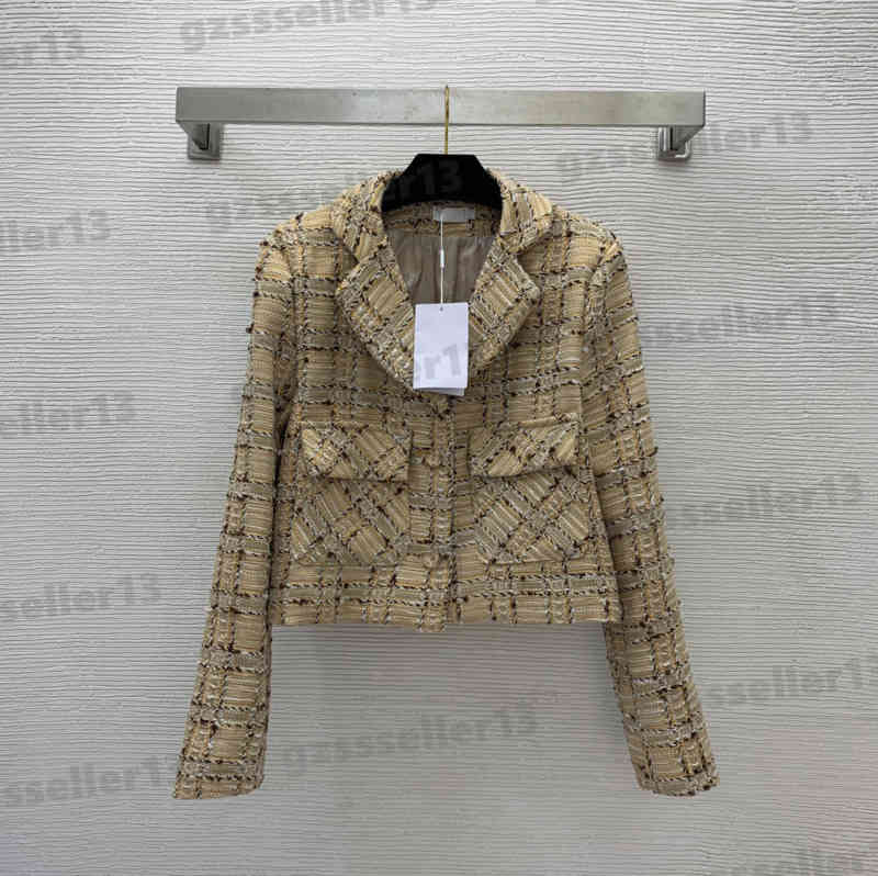 Womens Jacket High-end Custom Logo Jacquard Lining Jackets Fashion Brand Plaid Contrast Woven Tweed Short Jacket Luxury Designer Women Clothing 0912
Womens Jacket High-end Custom Logo Jacquard Lining Jackets Fashion Brand Plaid Contrast Woven Tweed Short Jacket Luxury Designer Women Clothing 0912