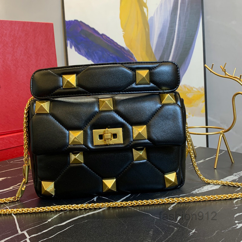 Duffel Bags Lady Sheepskin Leather Chain Bag Flap Messagner Handbag Quality Shoulder Purse Rivetretro Zipper Pocket Color quilting processM
Duffel Bags Lady Sheepskin Leather Chain Bag Flap Messagner Handbag Quality Shoulder Purse Rivetretro Zipper Pocket Color quilting processM