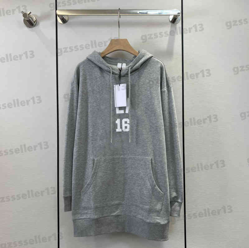 Hoodie For Womens Fashion Brand Number 16 Letter Logo Print Hoodies Cotton Loose High Quality Long Tops Hooded Sweatshirts Designer Women Clothing 3 Colors 0912
Hoodie For Womens Fashion Brand Number 16 Letter Logo Print Hoodies Cotton Loose High Quality Long Tops Hooded Sweatshirts Designer Women Clothing 3 Colors 0912