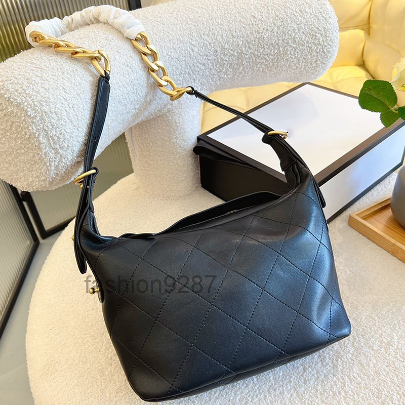 designer bags Famous Women Underarm Bucket Bag Fashion Classic Quilted Leather Diamond Lattice Zipper Thick Gold Chain Shoulder Bags Cross, Black
designer bags Famous Women Underarm Bucket Bag Fashion Classic Quilted Leather Diamond Lattice Zipper Thick Gold Chain Shoulder Bags Cross, Black