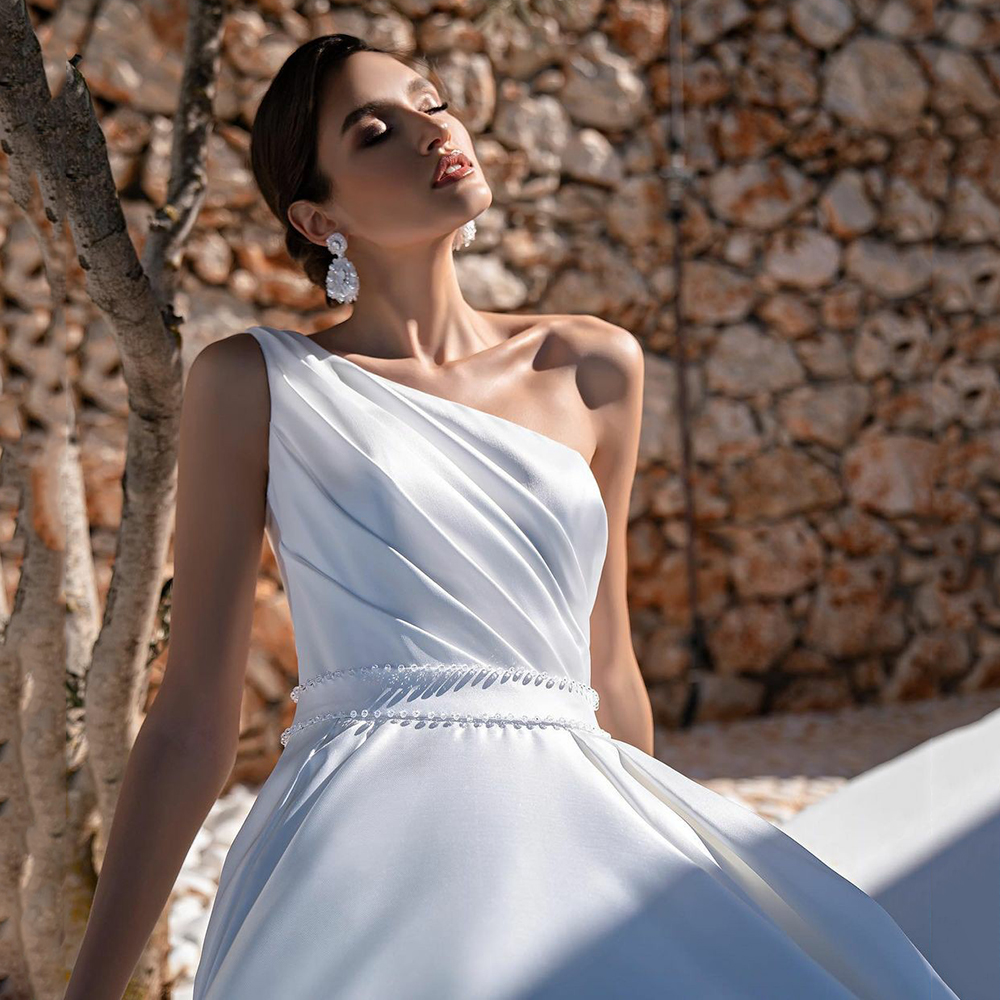 Elegant A-Line One Shoulder Stain Wedding Dress 2023 Beading Sleeveless Bridal Gowns For Women Custom Made Vestido De Novia
