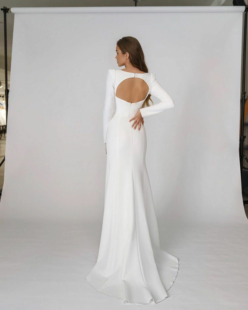 Elegant Satin Wedding Dress 2024 Modern Square Neck Long Sleeves Backless Mermaid Bridal Gowns Women New Vestido De Noiva