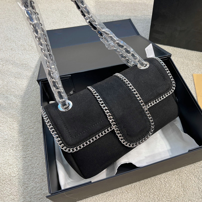 Famous Brand Shoulder Chain Bag Wallet Plaid Line Wallet Double Letter Solid Buckle Waist Square Stripe Women'S Luxury Handbag, Khaki
Famous Brand Shoulder Chain Bag Wallet Plaid Line Wallet Double Letter Solid Buckle Waist Square Stripe Women'S Luxury Handbag, Khaki