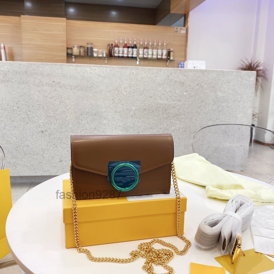 designer bags new 2022 Womens one-shoulder bag carefully made with a slanted shoulder chain of white-collar ladies must use fashionable cavi
designer bags new 2022 Womens one-shoulder bag carefully made with a slanted shoulder chain of white-collar ladies must use fashionable cavi